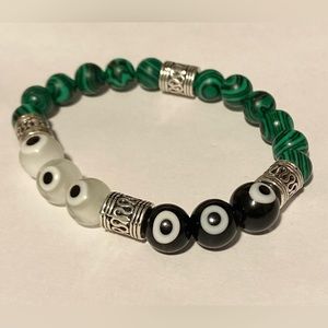 MALACHITE BEADED BRACELET